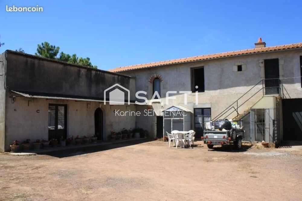 Très grand terrain et 4 chambres