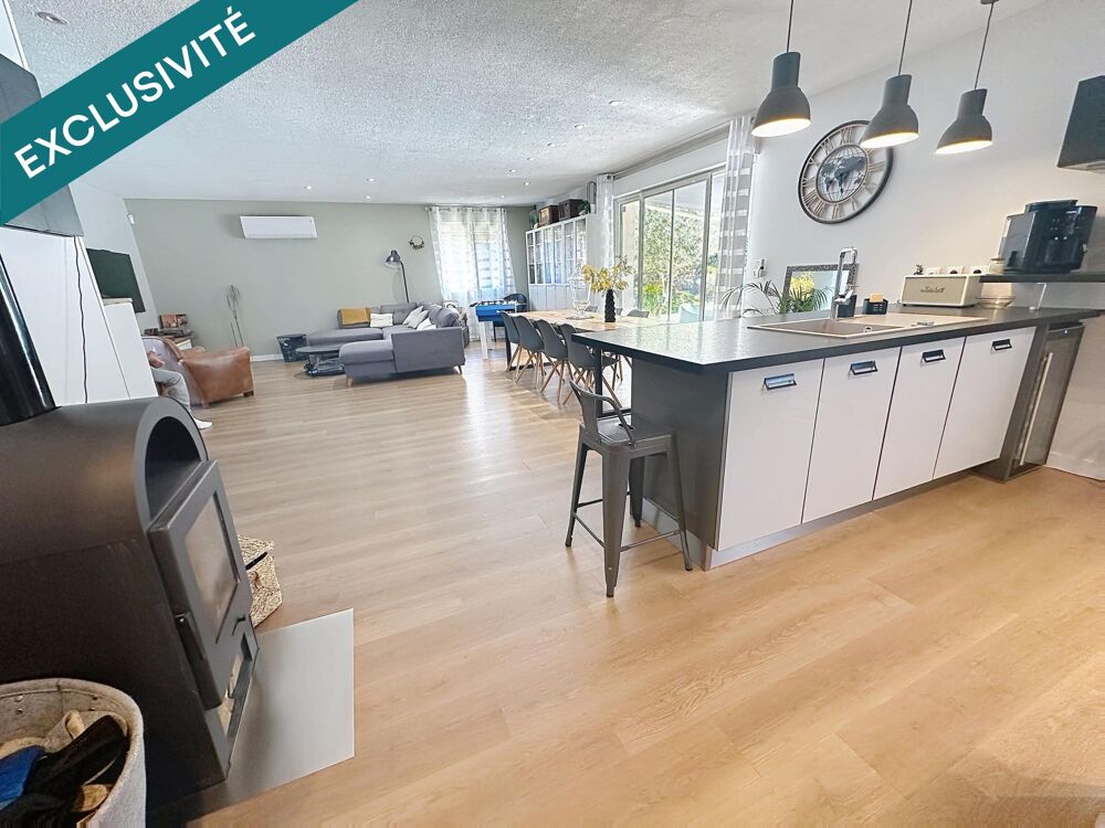Maison de 135 m2 , 4 chambres , sous-sol , piscine