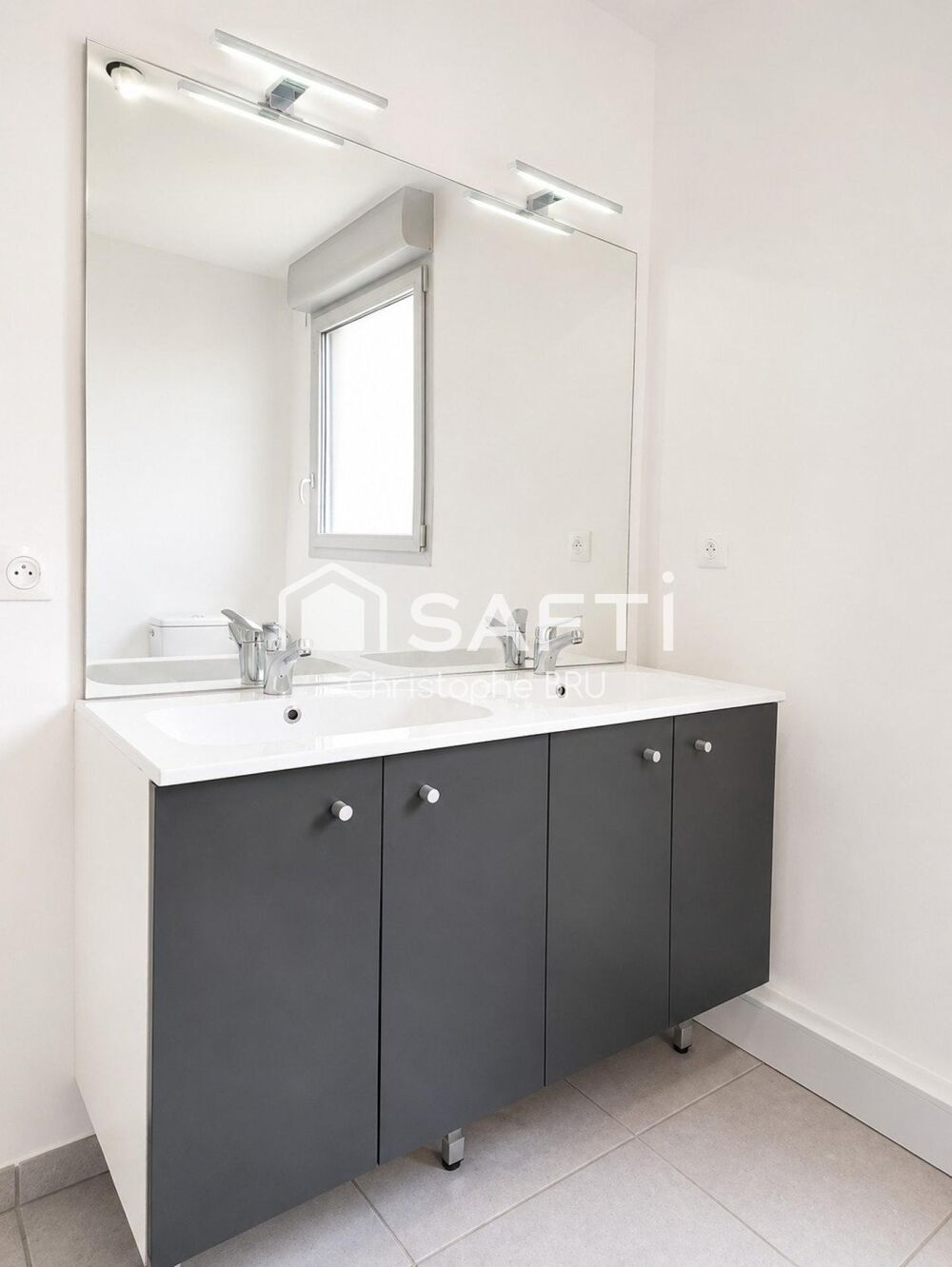 Rare - Maison Neuve
