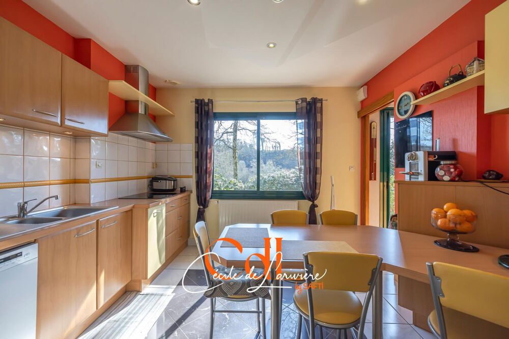 Vente Maison Belle maison d'architecte dans un cadre boisé à Landivisiau Landivisiau