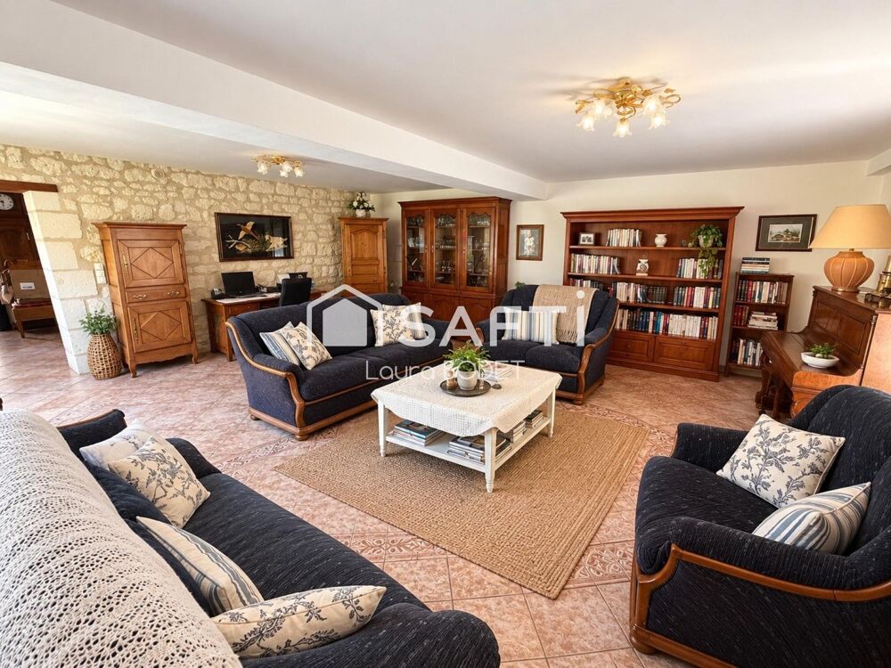 Belle maison familiale avec dépendances et gites