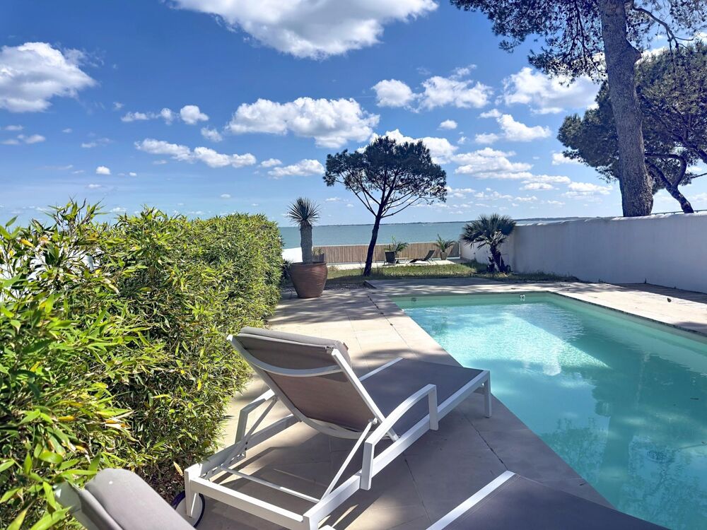 Vente Maison VILLA D'EXCEPTION AVEC VUE MER PANORAMIQUE, 4 CHAMBRES, PISCINE ET GARAGE La flotte