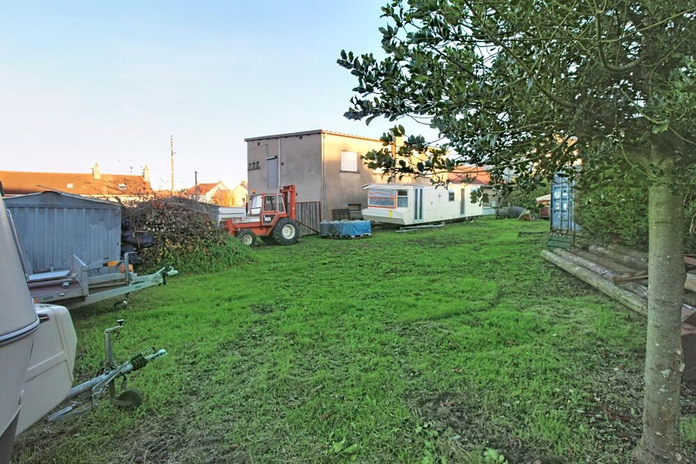 Vente Immeuble Entrepôt modulable et terrain constructible, Montceau. Montceau-les-mines
