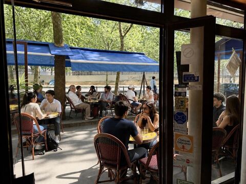 BAR / RESTAURANT / BRASSERIE - LICENCE IV –TERRASSE 34 PLACES 325000 75014 Paris 14e arrondissement