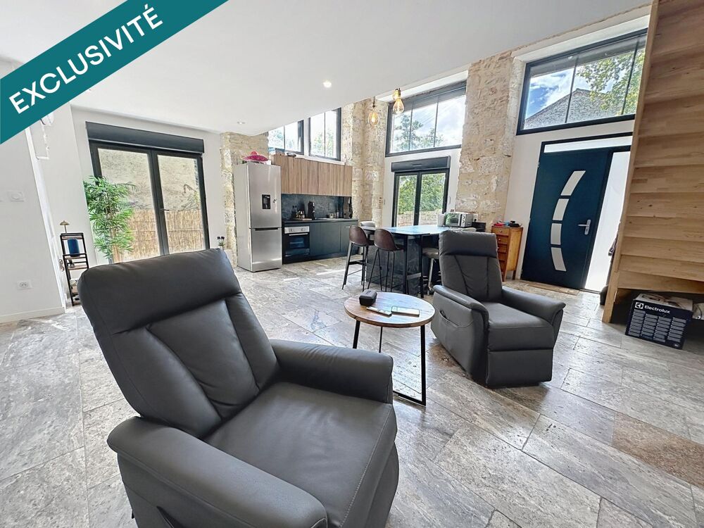 Vente Maison Maison centre ville , deux chambres , terrasse extérieure ,  stationnement Devant la maison . Cahors