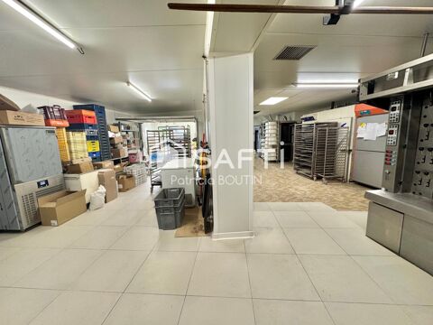   Local commercial + fonds de commerce + maison d'habitation à Niort ! 