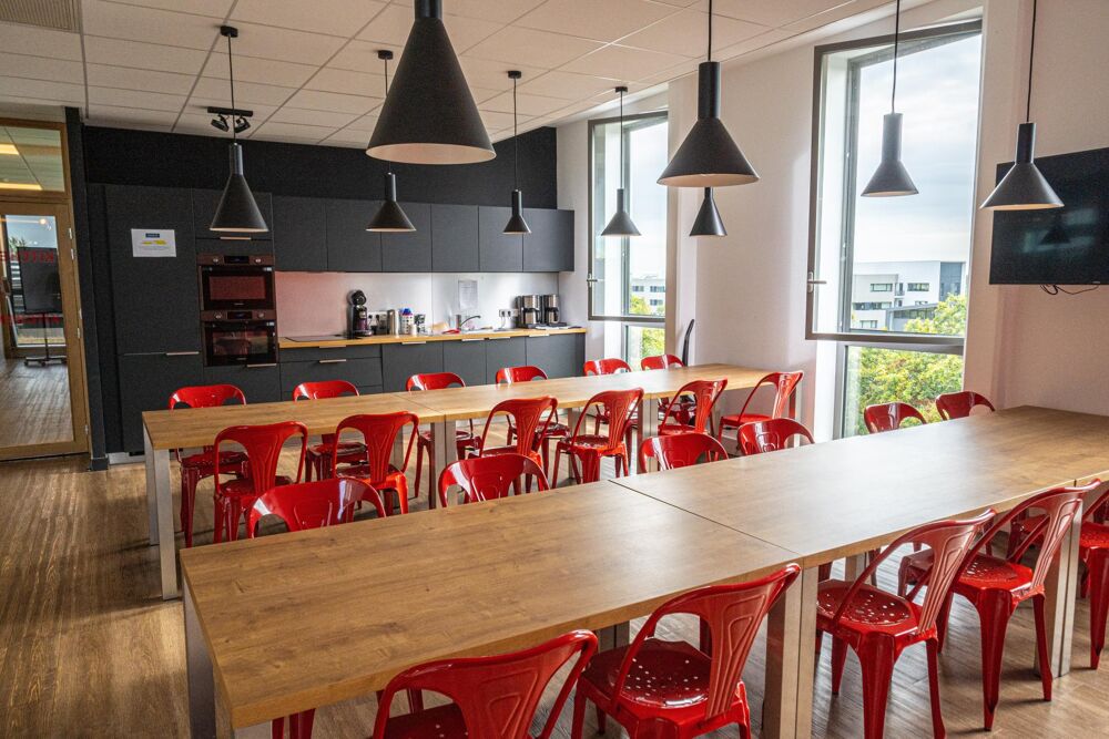   320 m² de  Plateau de Bureaux  - ARMOR ZENITH SAINT-HERBLAIN Saint-herblain