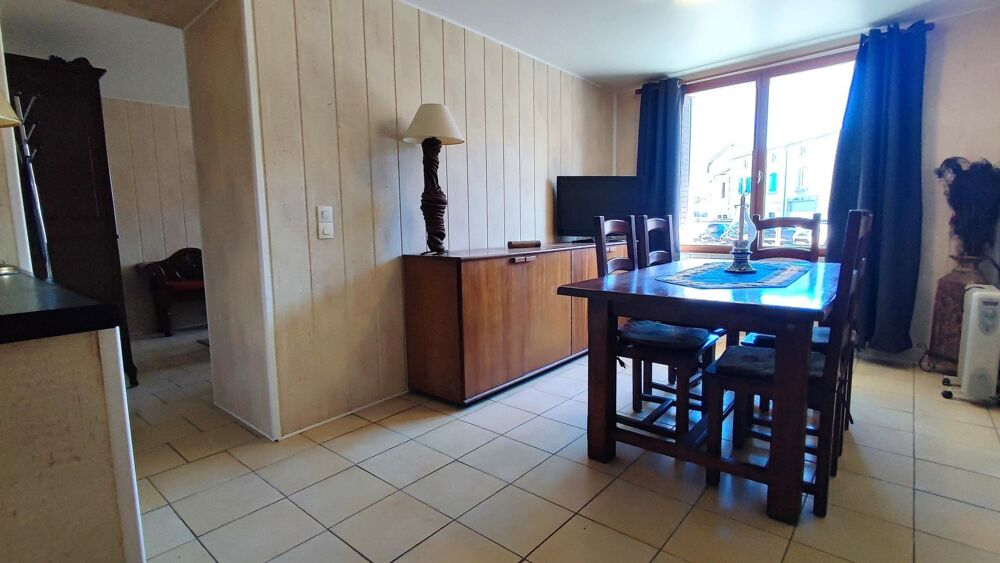 Vente Maison Maison de bourg avec grange attenante et fort potentiel! Vic-le-comte