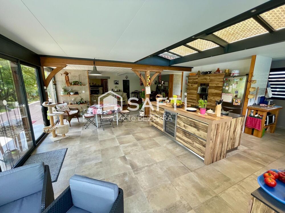 Vente Maison villa haut de gamme à 2 minutes d'Eauze, prestations de qualité, sur un terrain de 3 hectares Reans