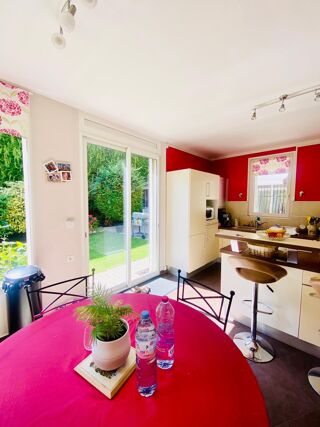  Maison � vendre 8 pi�ces 260 m�