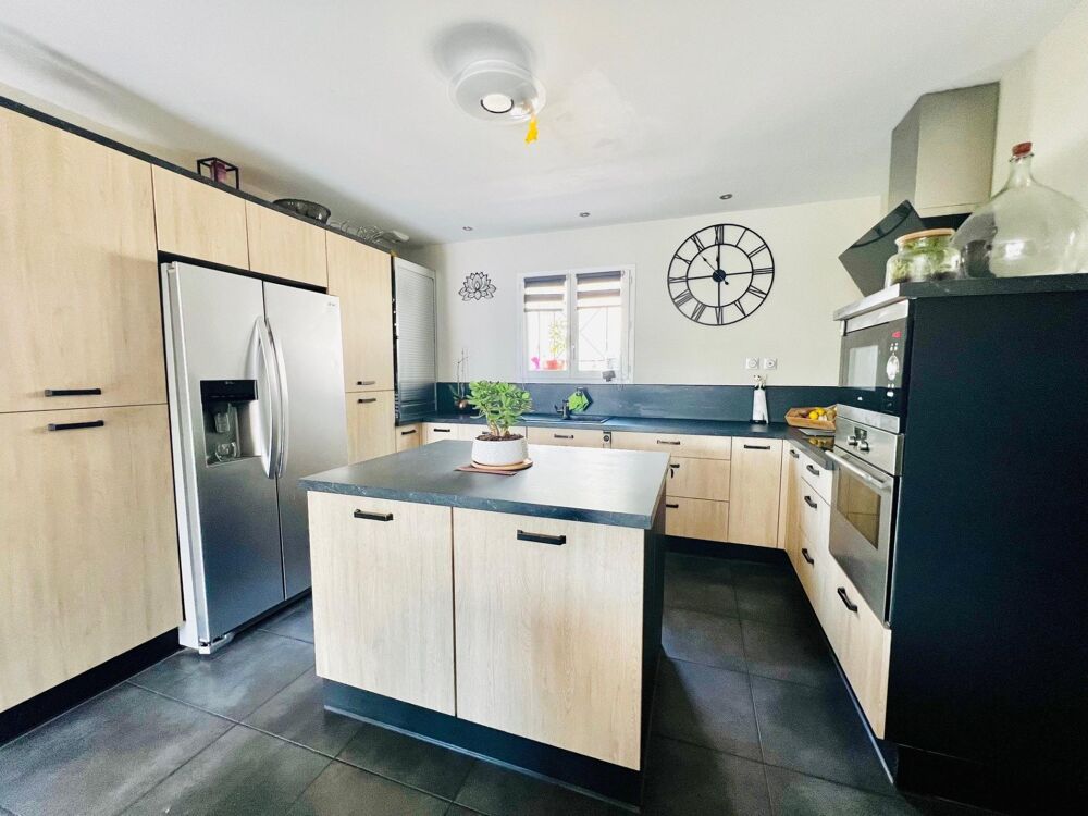 Vente Maison Maison T4 90 m2, jardin, garage, piscine, Terrasse Marseille 15