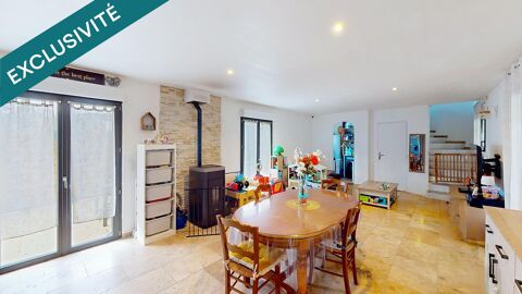   Maison mitoyenne avec deux chambres. Maison - 4 pi�ce(s) - 101 m�