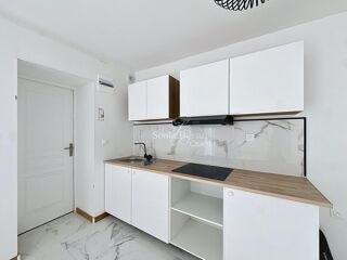  Immeuble à vendre 270 m² Avion