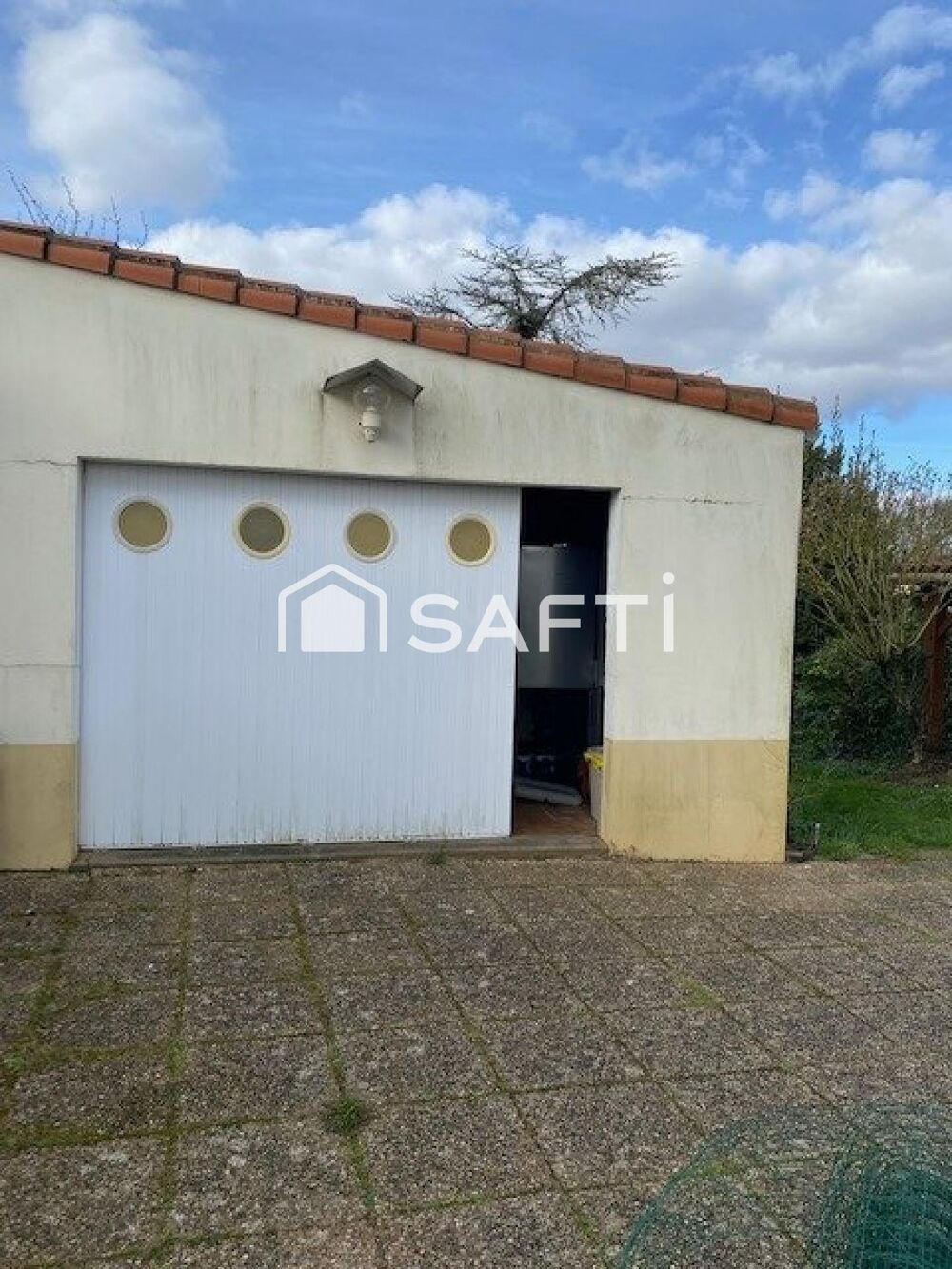 REZE - Blordière - Maison 5 pièces de 105 m² sur une parcelle de 1181 m²