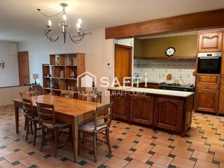  Maison à vendre 10 pièces 275 m²