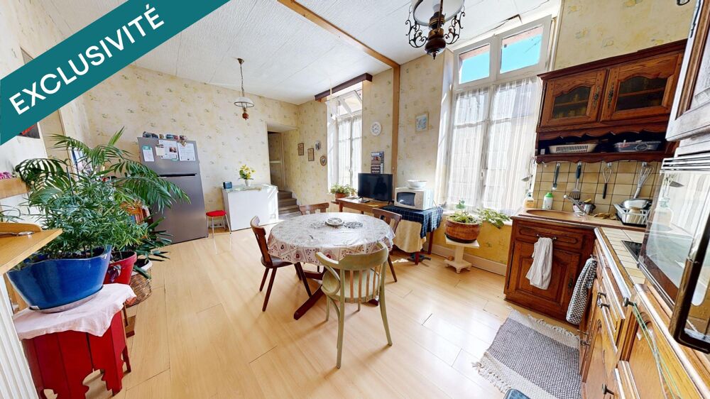 Vente Appartement Appartement , 115 m²,5 pièces,4 chambres,salon cuisine,garage, dépendances et jardin. Luxeuil-les-bains