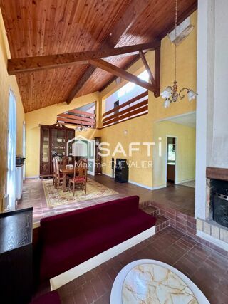  Maison � vendre 8 pi�ces 250 m�