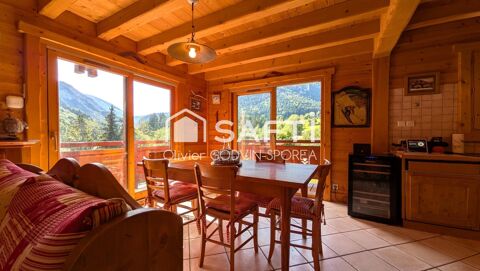   Un chalet familial, fonctionnel et baigné de lumière. Maison - 6 pièce(s) - 75 m²