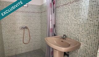  Immeuble à vendre 266 m²