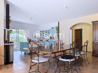  Maison à vendre 7 pièces 238 m²