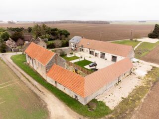  Maison à vendre 7 pièces 371 m²