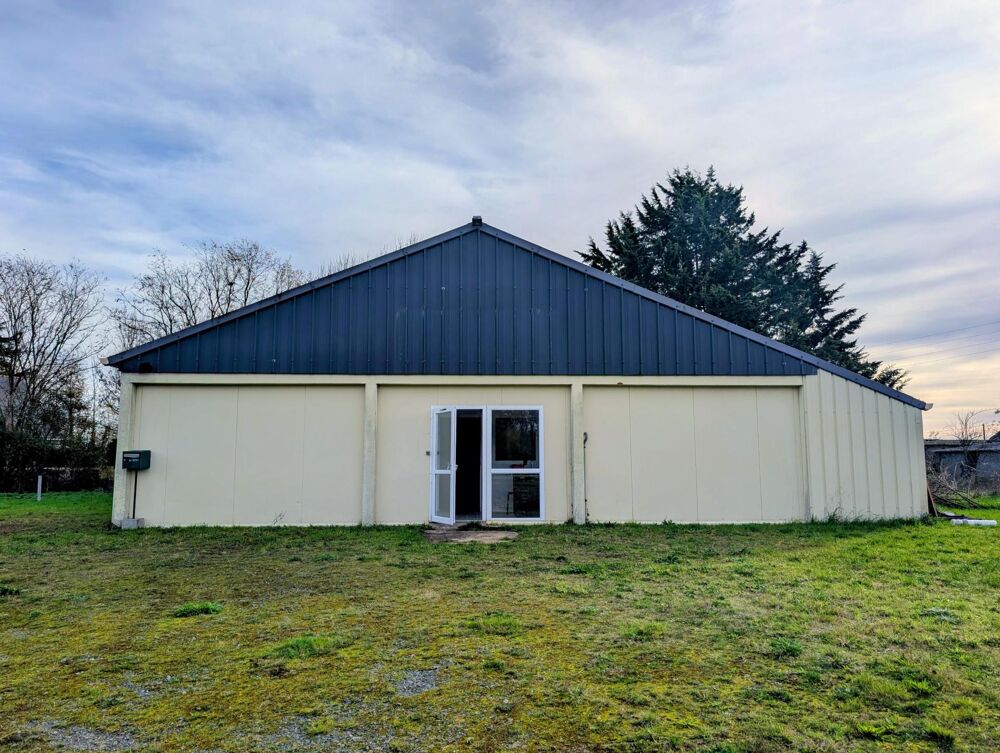 Situé à Auverse, bâtiment agricole de 172 m2