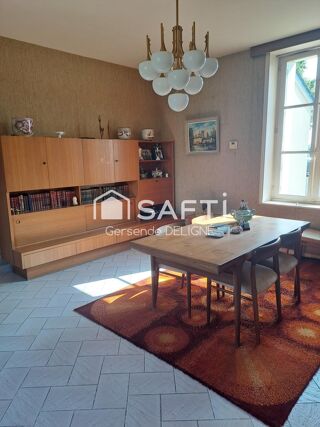  Maison  vendre 6 pices 127 m