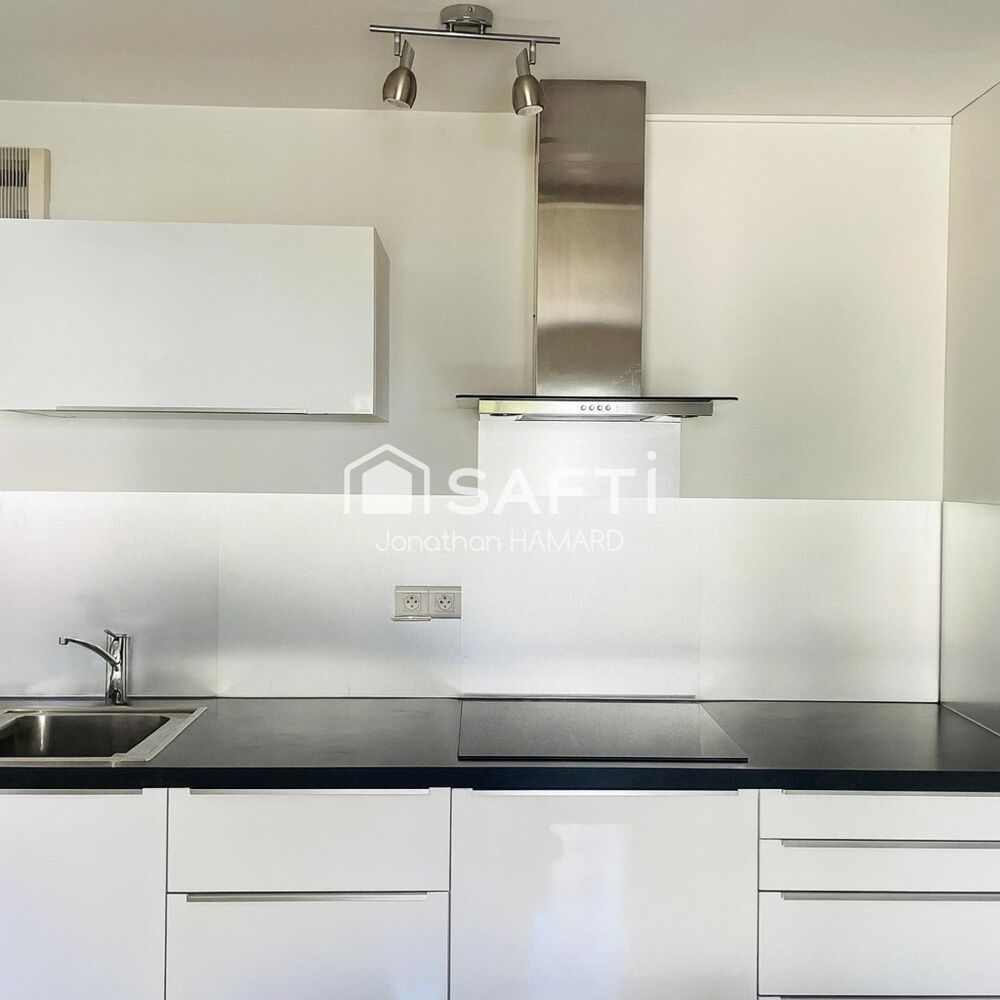 Appartement T2 avec cave et parking, quartier calme proche hypercentre de Nantes