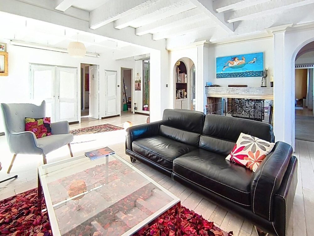 Vente Appartement Superbe T5 dernier étage avec terrasse en plein CV Pessac