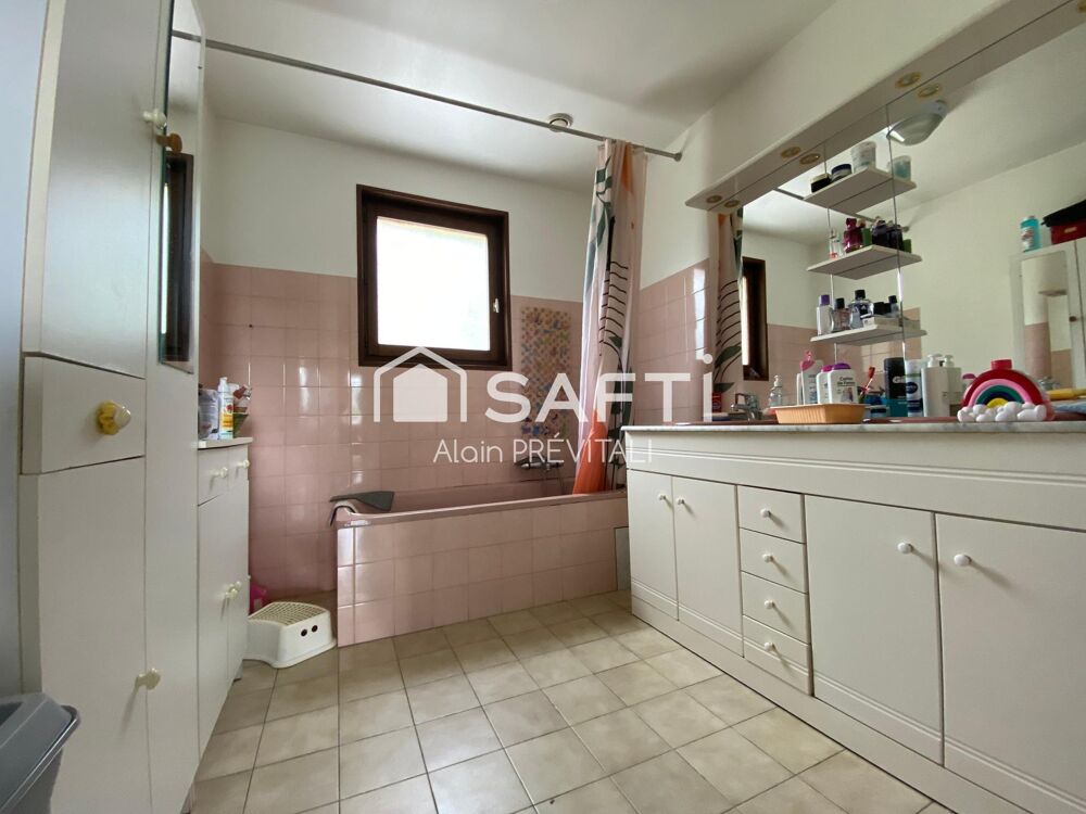 Vente Maison Vue dégagée, terrain 987 m² Martignat