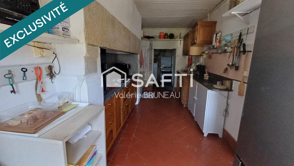 Vente Maison Rare à Vabre – 250 m², dépendance et près de 3 000 m² de terrain Vabre