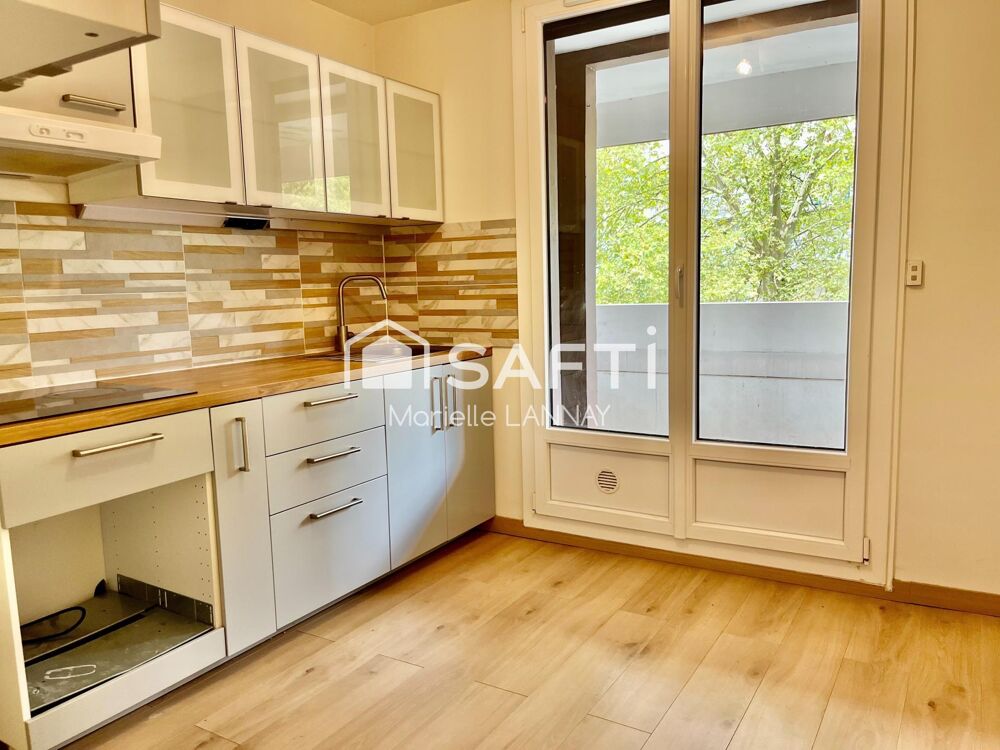 Appartement proche centre Pau avec ascenseur