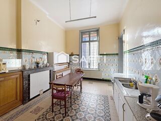  Maison � vendre 8 pi�ces 259 m�