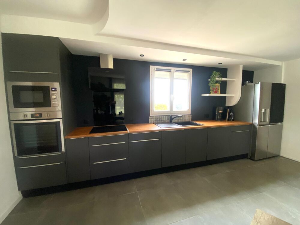 MAISON DE PLAIN-PIED SOUS DECENNALE AVEC VUE DÉGAGÉE SUR LES CHAMPS À 10 MINUTES DE LA ROCHELLE !