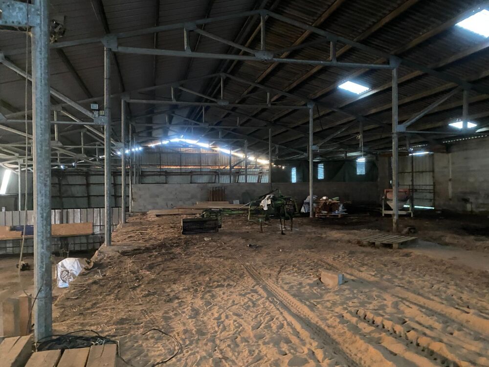 Vente Immeuble 5 minutes de Lacapelle, plusieurs projets réalisables. Espeyroux