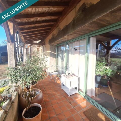   Propri�t� au calme avec d�pendances et terrain Maison - 7 pi�ce(s) - 121 m�