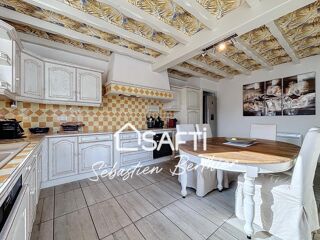  Maison  vendre 6 pices 180 m