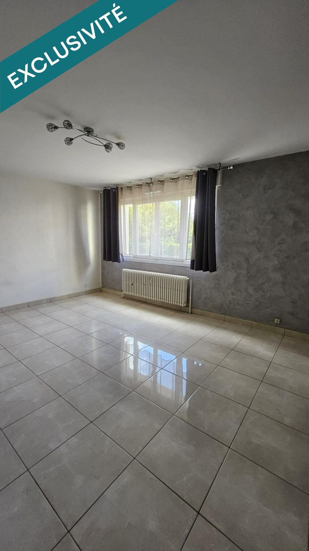 Vente Appartement Tomblaine : T2 lumineux de 47 m² avec cave, grenier et stationnement couvert ! Tomblaine