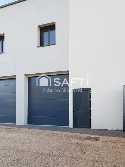 Local Professionnel 160000 38140 Charnecles