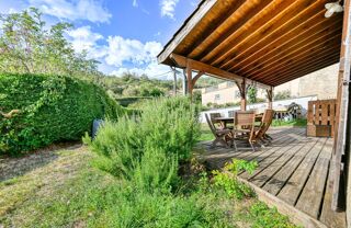 Vente Maison THURINS - Maison familiale individuelle de 196 m² habitables avec 6 chambres – Terrain de 550 m² Saint-laurent-de-vaux