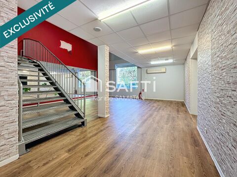   Local commercial rénové de 216 m2 au coeur de Montastruc-La-Conseillère 