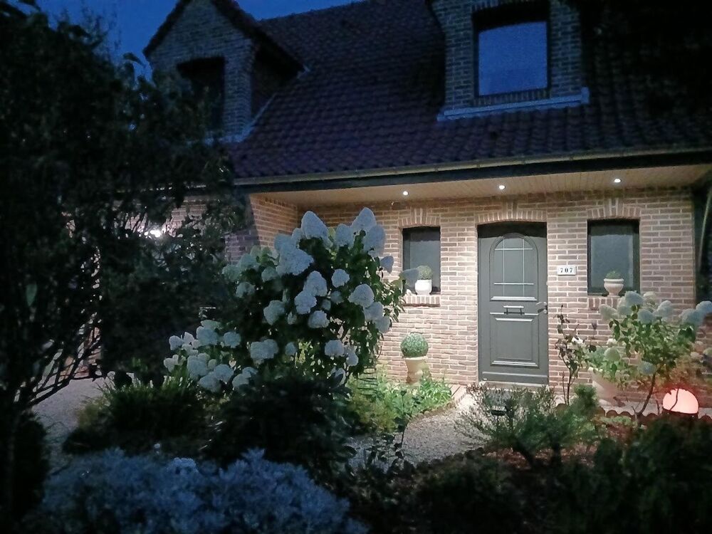 COUP DE COEUR  à Hinges : Superbe Flamande individuelle de 159m²