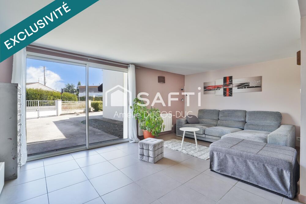 Eysines - Maison familiale rénovée en parfait état, séjour avec cuisine ouverte, 3 chambres, bureau, salle de bains, 3 WC, local