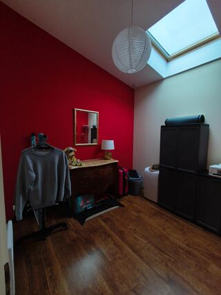  Immeuble à vendre 200 m²