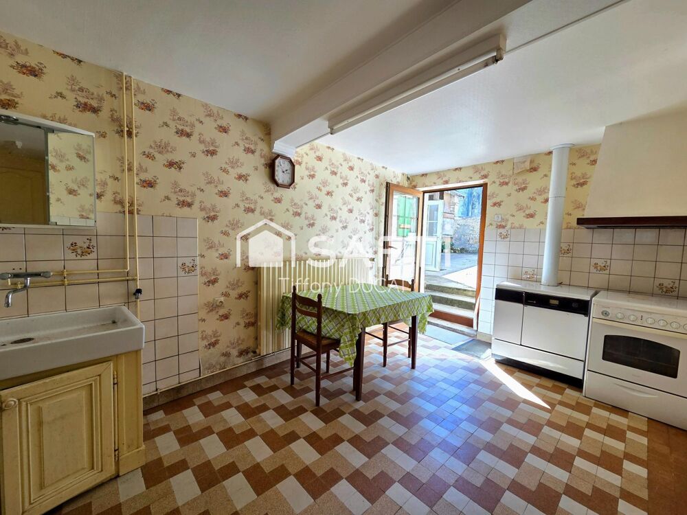 Vente Maison Maison avec dépendances et verger à rénover Channes