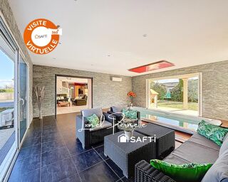  Maison à vendre 10 pièces 220 m²