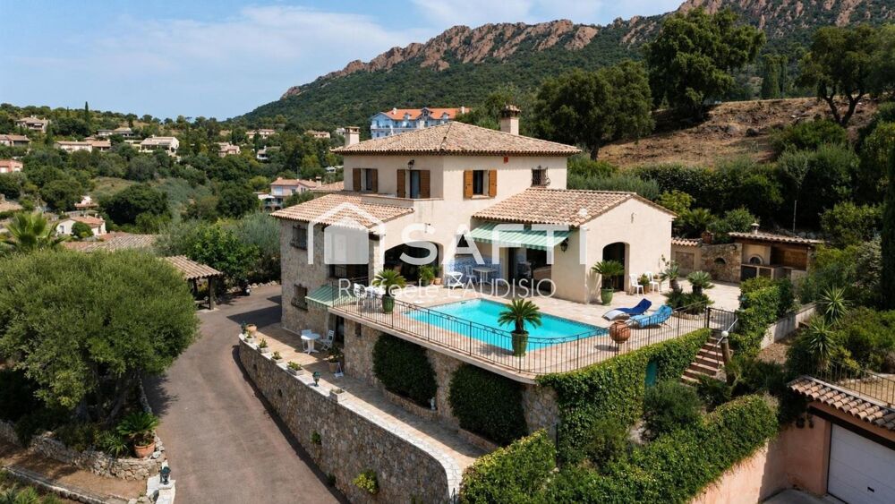 Villa vue panoramique, 500mt de la mer