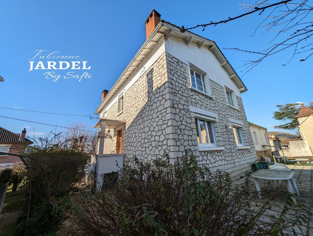 MAISON SPACIEUSE A PROXIMITE DES COMMODITES