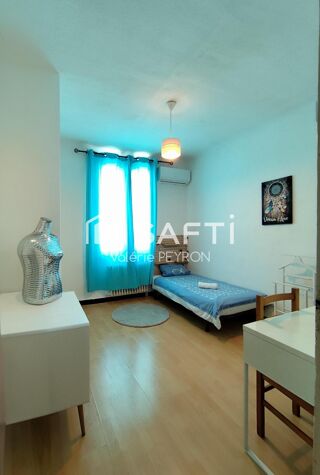  Appartement à louer 2 pièces 75 m²