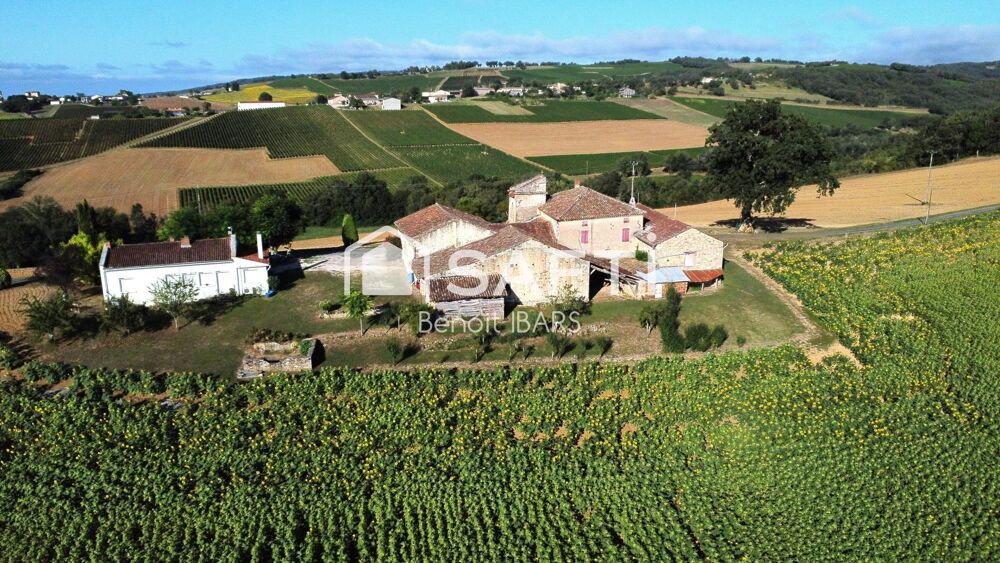 Vente Maison Ancienne ferme à rénover sur les hauteurs Campagnac